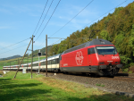 Lokomotiva: Re 460.083-9 | Vlak: IC 574 ( Chur - Basel SBB ) | Místo a datum: Tecknau 28.09.2009