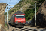 Lokomotiva: Re 460.085-4 | Vlak: IC 862 ( Brig - Basel SBB ) | Místo a datum: Lalden 22.06.2006