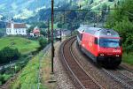 Lokomotiva: Re 460.087-0 | Vlak: IR 2261 ( Zürich HB - Locarno ) | Místo a datum: Wassen 23.06.2006