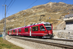 Lokomotiva: ABe 8/12 3510 | Vlak: R 1633 ( St.Moritz - Tirano ) | Místo a datum: Ospizio Bernina 25.09.2021