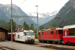 Lokomotiva: Ge 4/4 643 + Ge 4/4 615 | Vlak: RE 1128 ( St.Moritz - Chur ) + D 961 Bernina Express ( Davos-Platz - Tirano ) | Msto a datum: Bergn/Bravuogn 02.06.2009