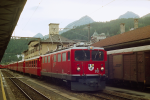 Lokomotiva: Ge 6/6 701 | Vlak: D 584 ( St.Moritz - Chur ) | Místo a datum: St.Moritz 06.08.1994