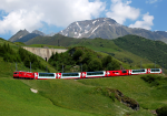 Lokomotiva: HGe 4/4 104 | Vlak: D 911 Glacier-Express ( St.Moritz - Zermatt ) | Místo a datum: Andermatt 23.06.2006