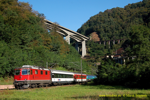 Lokomotiva: Re 4/4 11138 | Vlak: IR 2159 ( Basel SBB - Locarno ) | Msto a datum: Giornico 09.09.2007