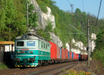 Lokomotiva: 122.035-9 | Vlak: Nex 142317 | Místo a datum: Kralupy nad Vltavou 23.04.2011