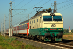 Lokomotiva: 151.004-9 | Vlak: EC 121 Koian ( Praha hl.n. - Koice ) | Msto a datum: Star Koln 05.07.2006