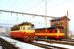 Lokomotiva: 230.100-8, 851.005-0 | Místo a datum: Brno hl.n.   03.02.1993