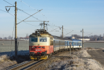 Lokomotiva: 242.216-0 | Vlak: R 654 Rožmberk ( Brno hl.n. - Plzeň hl.n. ) | Místo a datum: Doňov 02.01.2020