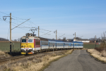 Lokomotiva: 242.239-2 | Vlak: R 668 Rožmberk ( Brno hl.n. - Plzeň hl.n. ) | Místo a datum: Doňov 02.01.2020