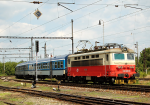 Lokomotiva: 242.260-8 | Vlak: Os 4909 ( Žďár nad Sázavou - Modřice ) | Místo a datum: Brno dolní 14.07.2013
