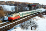 Lokomotiva: 242.262-4 | Vlak: Os 4606 ( Břeclav - Zďár nad Sázavou ) | Místo a datum: Ořechov 01.03.2006