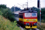 Lokomotiva: 242.282-2 | Vlak: Os 8049 ( Horažďovice předměstí - České Budějovice ) | Místo a datum: Katovice 05.08.1995