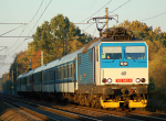 Lokomotiva: 362.042-4 | Vlak: R 742 ( Bohumín - Brno hl.n. ) | Místo a datum: Jeseník nad Odrou 20.10.2012