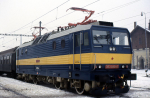 Lokomotiva: 363.049-8 | Vlak: R 530 ( esk Budjovice - Praha hl.n. ) | Msto a datum: Beneov u Prahy 04.02.1987