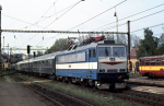 Lokomotiva: 363.065-4 | Vlak: R 473 ( Praha hl.n. - Linz Hbf. ) | Místo a datum: Benešov u Prahy 03.05.1993