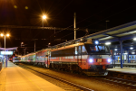 Lokomotiva: 365.001-7 + 750.202-4 | Vlak: Ex 10073 Banat Express ( Praha-Smíchov - Orsova ) | Místo a datum: Břeclav   14.08.2018