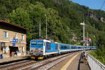 Lokomotiva: 371.002-7 | Vlak: EC 171 Hungaria ( Berlin Hbf. - Budapest Kel.pu. ) | Místo a datum: Dolní Žleb 04.07.2014