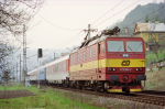 Lokomotiva: 372.004-2 | Vlak: EC 176 Porta Bohemica ( Praha hl.n. - Hamburg-Altona ) | Místo a datum: Dolní Zálezly 03.04.1997
