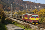 Lokomotiva: 372.011-7 | Vlak: Pn 42389 | Místo a datum: Dolní Žleb zastávka 31.10.2015