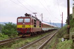 Lokomotiva: 372.012-5 | Vlak: EC 176 Porta Bohemica ( Praha-Holešovice - Hamburg-Altona ) | Místo a datum: Prackovice nad Labem 17.10.1994