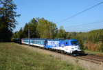 Lokomotiva: 380.017-4 | Vlak: Ex 1545 Jin expres ( Praha-Holeovice - Linz Hbf. ) | Msto a datum: Beneov u Prahy   12.10.2018