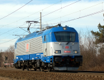 Lokomotiva: 380.019-0 | Vlak: Lv 11051 ( Velim - umperk ) | Msto a datum: Koln   27.02.2012