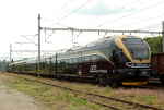 Lokomotiva: 480.001-7 | Vlak: Pn 148239 ( Siedlce - Velim ) | Místo a datum: Záboří nad Labem   22.05.2012