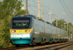 Lokomotiva: 681.005-5 | Vlak: SC 501 ( Praha-Holeovice - Ostrava hl.n. ) | Msto a datum: eany nad Labem 10.05.2006
