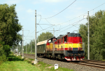 Lokomotiva: 742.536-6 + 730.626-9 | Vlak: Pn 67061 nsl. ( Chomutov - Letohrad ) | Msto a datum: Chvaletice 16.07.2009
