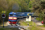 Lokomotiva: 749.121-0 | Vlak: Os 9062 ( erany - Praha hl.n. ) | Msto a datum: Po nad Szavou-Svrov 07.05.2017