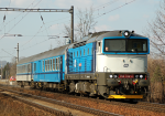 Lokomotiva: 750.702-3 | Vlak: R 1248 ( Praha hl.n. - esk Budjovice ) | Msto a datum: esk Budjovice severn zast. 15.03.2011