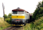 Lokomotiva: 751.098-5 | Vlak: Nex 44035 | Místo a datum: Pšenice 21.07.2000