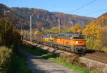 Lokomotiva: 753.708-7 + 753.727-7 | Vlak: Pn 42381 | Místo a datum: Dolní Žleb zastávka 31.10.2015