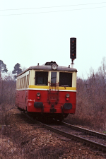 Lokomotiva: 830.084-0 | Vlak: Os 4530 ( Břeclav - Hrušovany nad Jevišovkou  | Místo a datum: Boří les 25.03.1997