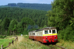 Lokomotiva: 831.167-2 | Vlak: Os 7501 ( Železná Ruda - Pzeň hl.n. ) | Místo a datum: Špičák 17.08.1997