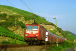 Lokomotiva: 143.007-3 | Vlak: SE 3372 ( Mainz Hbf. - Koblenz Hbf. ) | Msto a datum: Boppard 25.09.1998