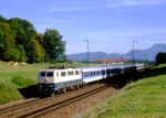 Lokomotiva: 111.206-9 | Vlak: IR 2192 ( Salzburg Hbf. - Karlsruhe Hbf. ) | Místo a datum: Freilassing 05.10.1993