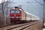 Lokomotiva: 180.006-9 | Vlak: EC 174 Hungaria ( Budapest Kel.pu. - Nauen ) | Místo a datum: Kurort Rathen 10.04.1996