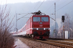 Lokomotiva: 180.011-9 | Vlak: EC 173 Carl Maria von Weber ( Praha hl.n. - Nauen ) | Místo a datum: Kurort Rathen 10.04.1996