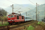 Lokomotiva: 180.012-7 | Vlak: EC 175 Hungaria ( Berlin-Lichtenberg - Budapest Kel.pu. ) | Místo a datum: Dolní Zálezly (CZ) 03.04.1997