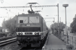 Lokomotiva: 180.014-3 | Vlak: R 1278 Saxonia ( Fonyód - Leipzig Hbf. ) | Místo a datum: Děčín hl.n. (CZ) 15.08.1992