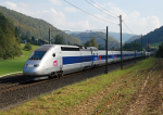 Lokomotiva: TGV 4411 + 4410 | Vlak: TGV 9216 ( Zürich HB - Paris Est ) | Místo a datum: Tecknau 28.09.2009