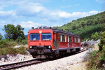 Lokomotiva: 7122.025 ( ex SJ YF1-1335 ) | Vlak: P 5813 ( Knin - Šibenik ) | Místo a datum: Perkovič 31.07.2004