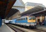 Lokomotiva: V43.3313 ( 433.313 ) | Vlak: IC 816 Tubes-Somogy ( Budapest Kel.pu. - Pécs ) | Místo a datum: Budapest Kel.pu. 11.05.2016