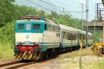 Lokomotiva: E424.344 | Vlak: R 10383 ( Domodosolla - Novara ) | Msto a datum: Cuzzago 22.06.2006