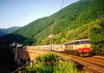 Lokomotiva: E656.579 | Vlak: L 11210 ( Genova-Brignole - Alessandria ) | Msto a datum: Pontedecimo 15.05.1998