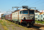 Lokomotiva: 40-0194-7 | Vlak: R 3612 ( Cluj Napoca - Teius ) | Místo a datum: Cluj Napoca 22.07.2015