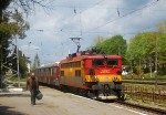 Lokomotiva: 425.517-6 | Vlak: R 14036 ( Brasov - Bucuresti Nord ) | Místo a datum: Predeal 15.05.2016