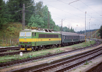 Lokomotiva: 162.003-8 | Vlak: Os 2321 ( Ruomberok - Koice ) | Msto a datum: trba 17.09.1994