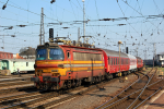 Lokomotiva: 240.133-9 | Vlak: Os 2014 ( Bratislava N.Msto - Kty ) | Msto a datum: Bratislava hl.st 02.04.2009
